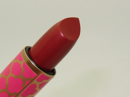 Victoria’s Secret Hypnotic Beauty Perfect Lipstick Exotica 001