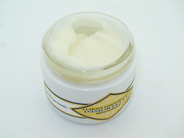 L’Occitane Immortelle Brightening Moisture Cream 5