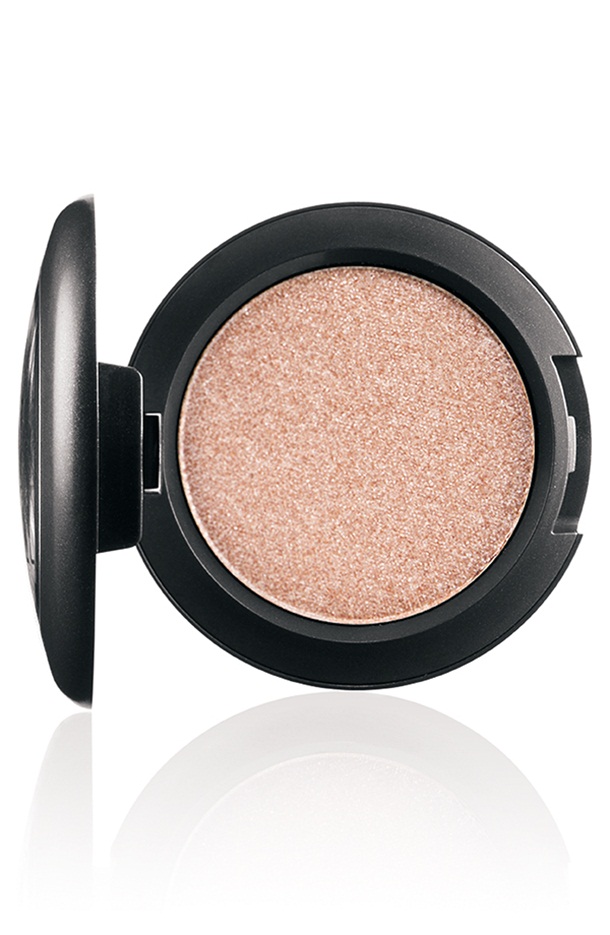 MAC Pressed Pigment Light Touch