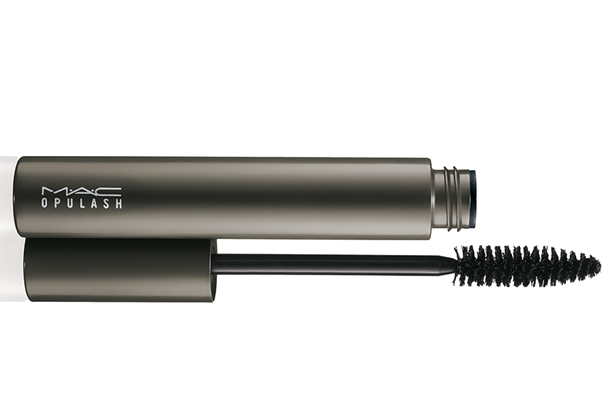 MAC Opulash Mascara Art of the Eye