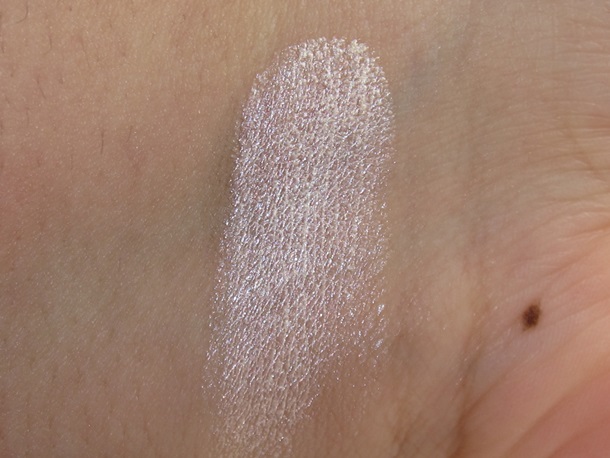 Maybelline Precious Pearl Color Tattoo 24 Hour Eyeshadow Swatches