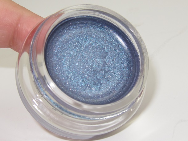 Maybelline Blue Paradise Color Tattoo Eyeshadow
