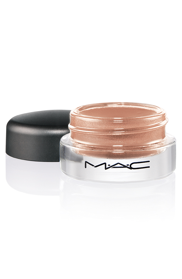 MAC Layin' Low Pro Longwear Paint Pot